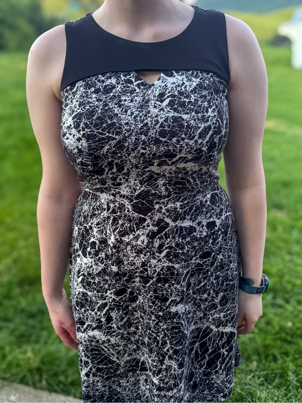 Attention Black & White Marble Print Keyhole Dress Small